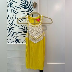 Lilly Pulitzer top size Medium yellow with white detail